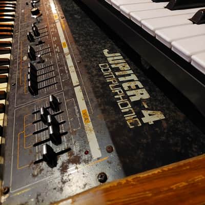 Roland Jupiter 4 49-Key Synthesizer image 2
