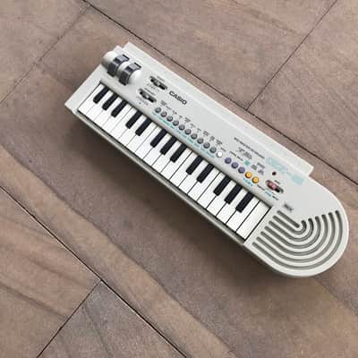 Casio GZ-5 Mini 32 Keys MIDI Keyboard (Made in Thailand) image 3