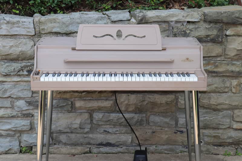 Fully Restored Wurlitzer 140B Electric Piano for both 120V/230V with FX Loop image 1
