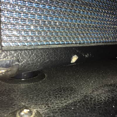 Ampeg V4B Head & AV212 Cab image 2