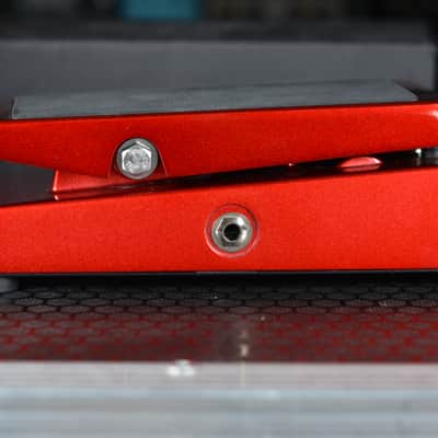 Xotic XW-2 Wah 2023 - Candy Apple Red image 3