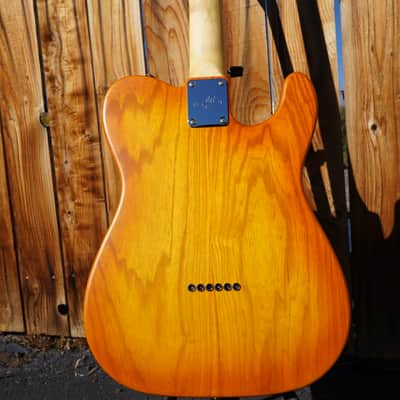G&L USA ASAT Classic Bluesboy Semi-Hollow - Honeyburst Satin Frost - Left Handed 6-String Electric Guitar w/ Black Tolex Case(2022) image 9