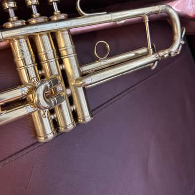 Conn 12B Bb Trumpet (1941) SN 344001 (100% new clear lacquer) (Professional) image 20