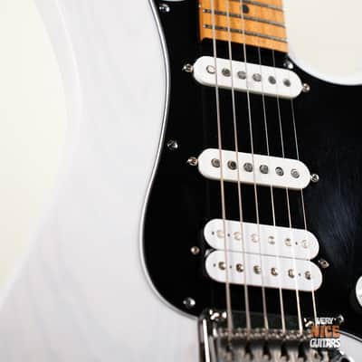 Ibanez AZ2204 LA Custom Shop LACS image 7
