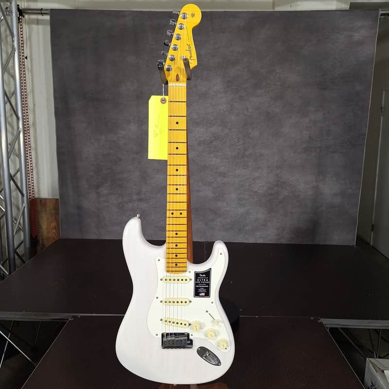 Fender American Ultra Luxe Vintage '50s Stratocaster 2025 - Present - White Blonde 7.4 pounds image 1