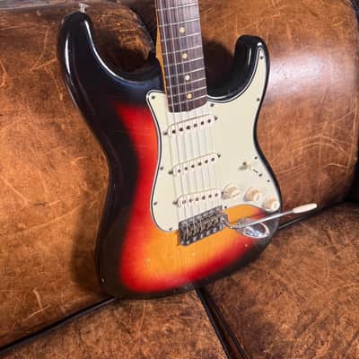 Fender Stratocaster 1964 - Sunburst - OHSC image 3