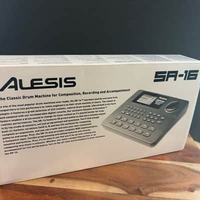 Alesis SR-16 Drum Machine Black