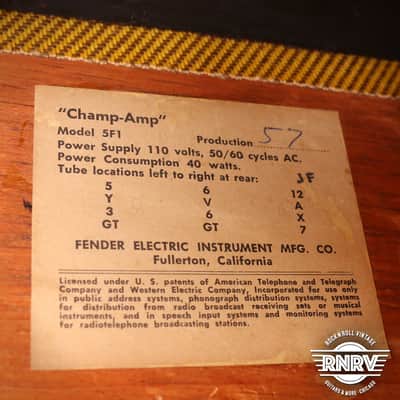 Fender Champ 5F1 Narrow Panel 5-Watt 1x8" Guitar Combo 1958 - 1964 - Tweed image 16