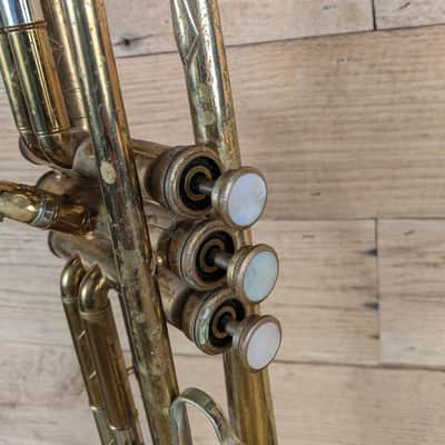 Buescher Aristocrat Model 207 Bb Trumpet 50's era needs work image 8