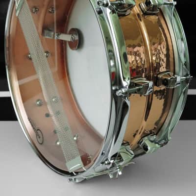 Yamaha SD655ARH Roy Haynes Signature 14x5.5" Hammered Copper Snare Drum image 3