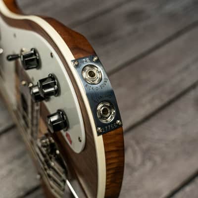 Rickenbacker 4003W - Walnut image 9