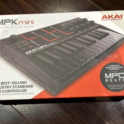 Akai MPK Mini 2010 - Black image 1