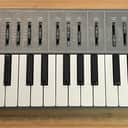 Yamaha CS01 Monophonic Synthesizer w/ filter resonance mod