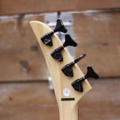 Kramer Disciple D-1 Bass - Ebony image 10