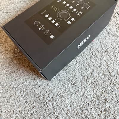Audient Nero Desktop Monitor Controller 2019 - Black and Gray Bild 6
