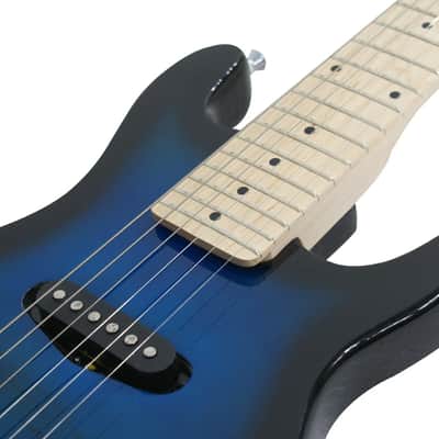 30" Electric Guitar Starter Kit for Kids w/5W Amp, Picks, Strap & Accessory Kit image 3