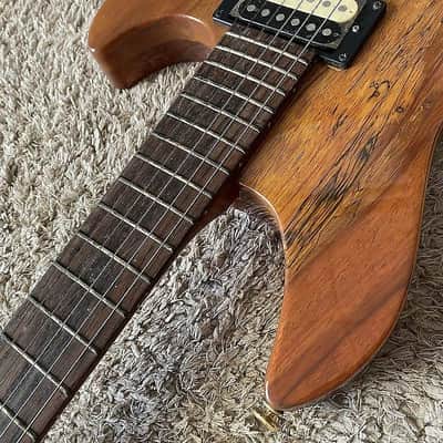 Sakura HSH Electric Guitar, BurlWood Top Body, Mahogany Body, Maple Neck, Rosewood Fingerboard, 22 Frets Rosewood Fingerboard image 7