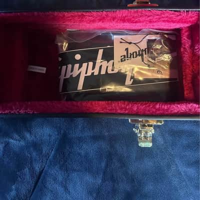 2023 Epiphone Kirk Hammett '79 Flying V - Purple Metallic image 6