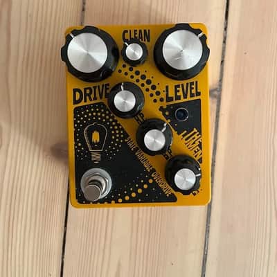 Reverb.com listing, price, conditions, and images for hungry-robot-the-lumen