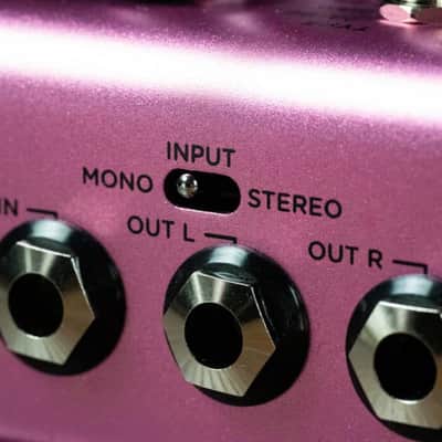 Strymon DIG Dual Digital Delay V2 2025 - Pink image 5