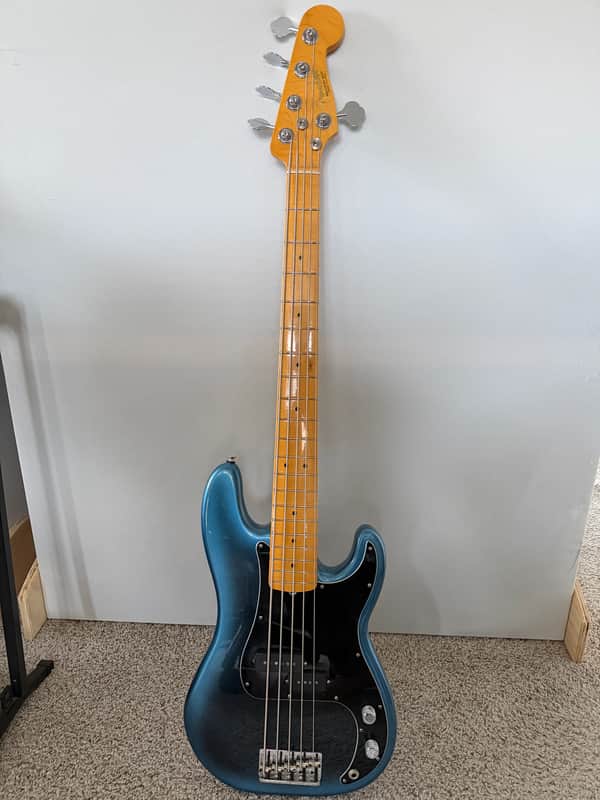 Fender American Professional II Precision Bass V - Dark Night with Maple Fingerboard 2021 image 1