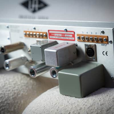 Universal Audio LA-2A Leveling Amplifier / Optical Compressor image 6