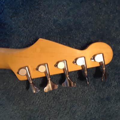 Fender 5 string Jazz bass plus 90's black image 4