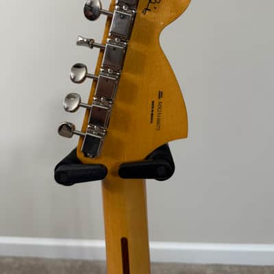 Fender Jimi Hendrix Artist Series Signature Stratocaster 2015 - Present - Olympic White image 6