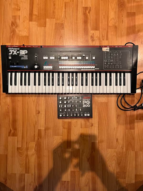 Roland JX-3P 61-Key Programmable Preset Polyphonic Synthesizer