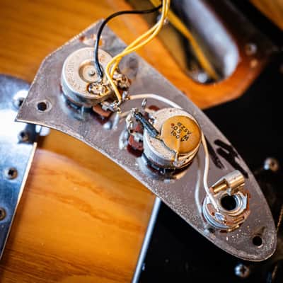 Fender Mustang Bass Left Handed image 10