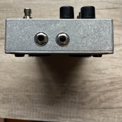 Electro-Harmonix Deluxe Bass Big Muff Pi Distortion / Sustainer 2012 - Present - Black / Green image 4