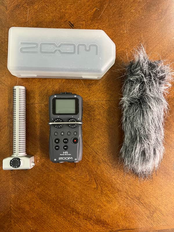 Zoom H5 Handy Recorder 2010s - Black image 1