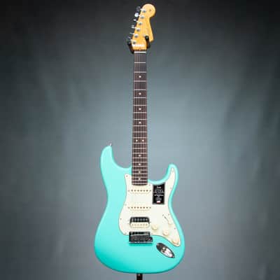 Fender American Ultra Luxe Vintage '60s Stratocaster HSS Electric Guitar - Sea Foam Green - US25035326 image 3