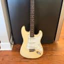 Fender American Standard Stratocaster with Rosewood Fretboard 1995 - Arctic White