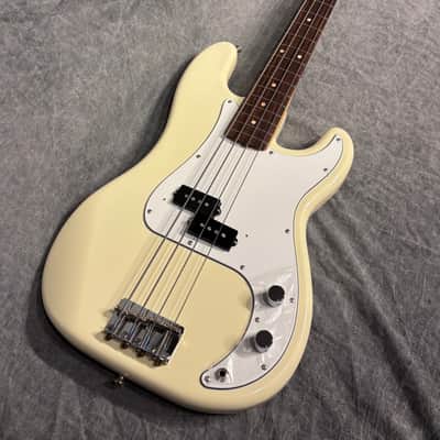 Squier Precision Bass silver series 1993-94 UNPLAYED image 11