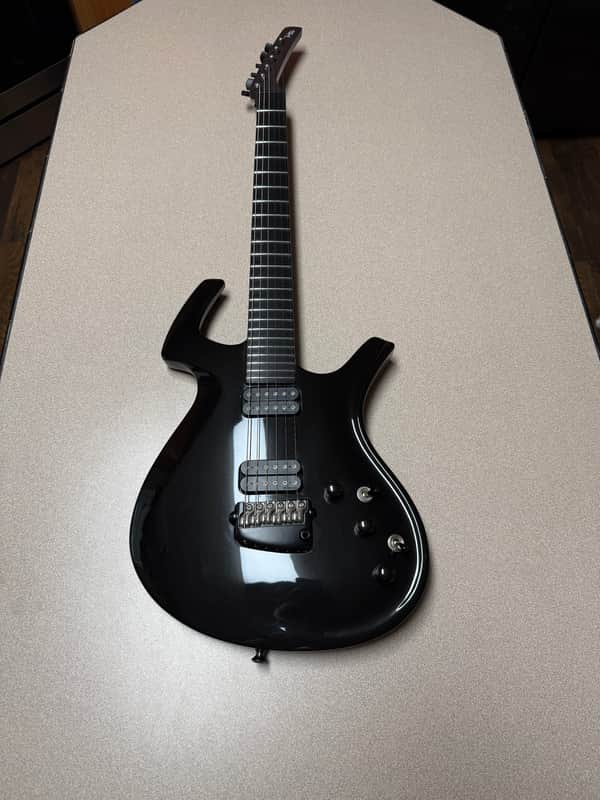 Parker Fly Deluxe Vibrato image 1