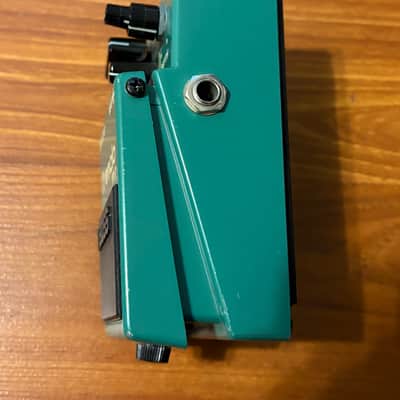 Keeley Boss TR-2 Tremolo with Mod 2010s - Green image 4