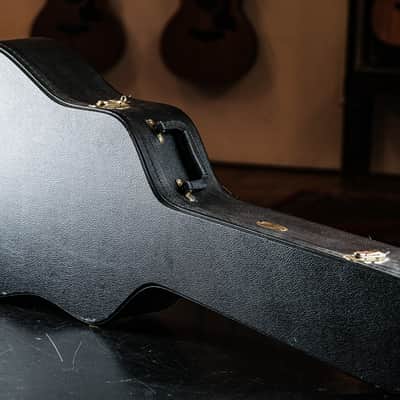 1986 Martin D-28 natural image 25