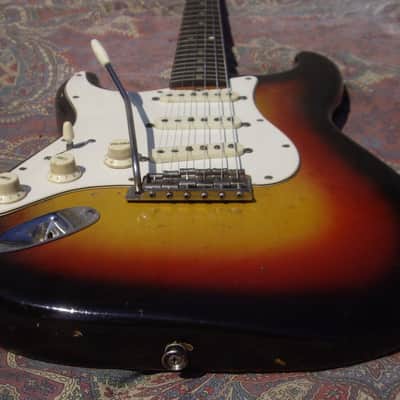 Fender Stratocaster 1966 - LEFTY Sunburst image 3