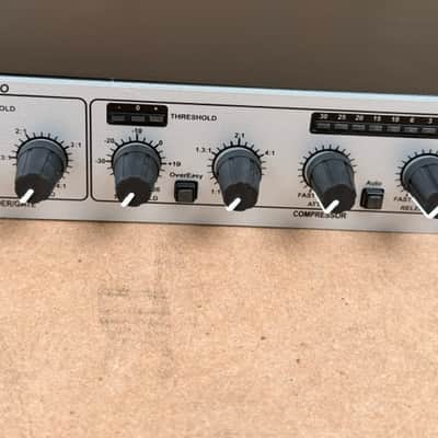 DBX 266xs Compressor Dual Compressor/Gate image 6