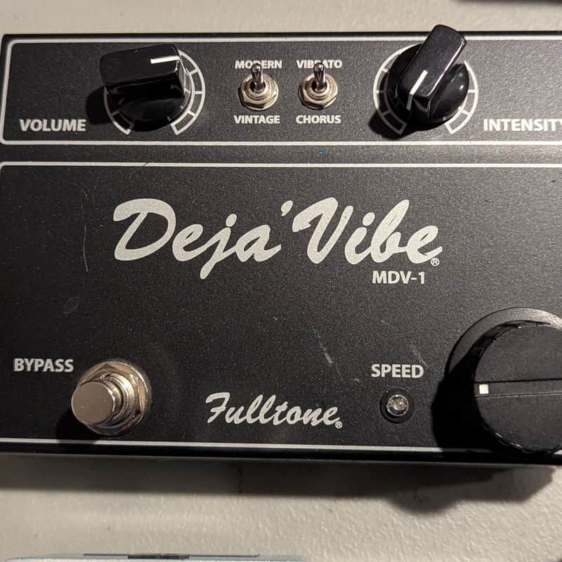2014 Fulltone Mini Deja Vibe MDV-1 Black