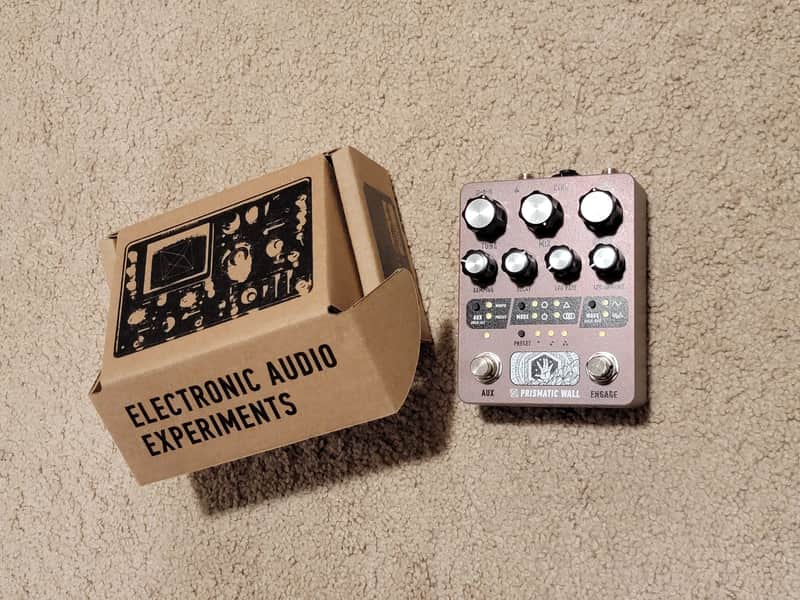 Electronic Audio Experiments Prismatic Wall