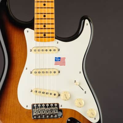 Fender Eric Johnson Stratocaster 2020s - 2-Tone Sunburst image 2