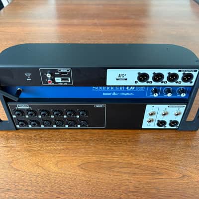 Soundcraft Ui-16 Rackmount 16-Channel Digital Mixer w/ WiFi Router