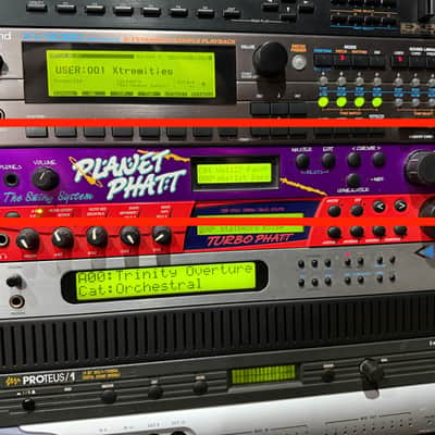 E-MU Systems Planet Phatt Rackmount 32-Voice Synthesizer 1997 - Pink