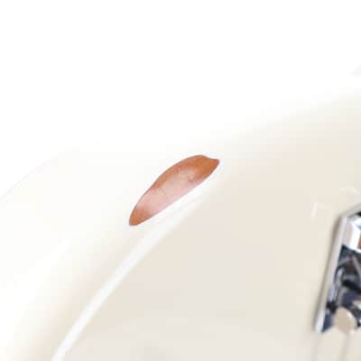 Fender American Professional II Jazz Bass, Rosewood Fingerboard, Olympic White (RC3)(31195) (31195) image 7