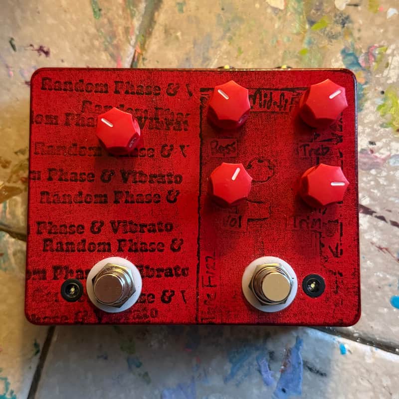 Mid-Fi Electronics Custom pedal: Demo Tape Fuzz and Random Phase Vibrato