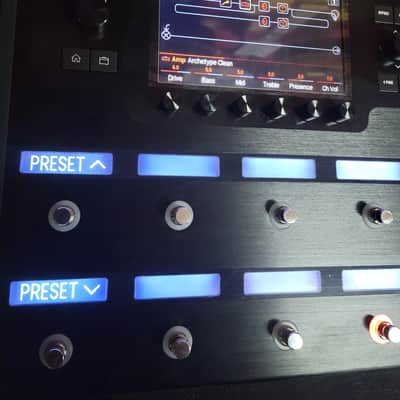 Line 6 Helix Guitar Multi-effects Floor Processor image 4