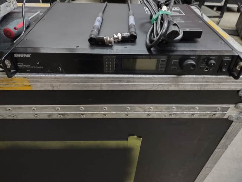 Shure UR4S freq. X1 image 1