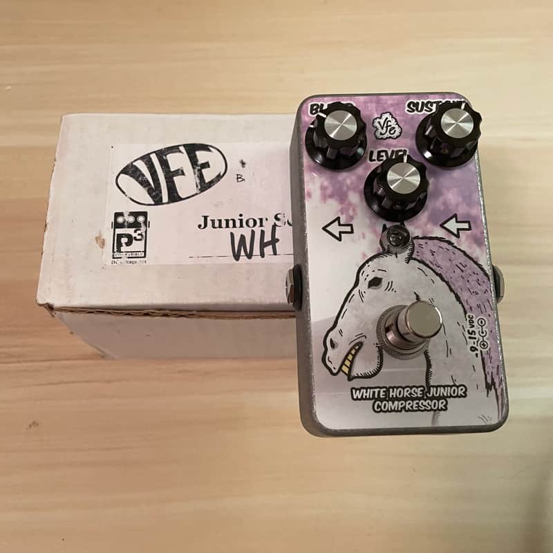 VFE White Horse Junior image 1